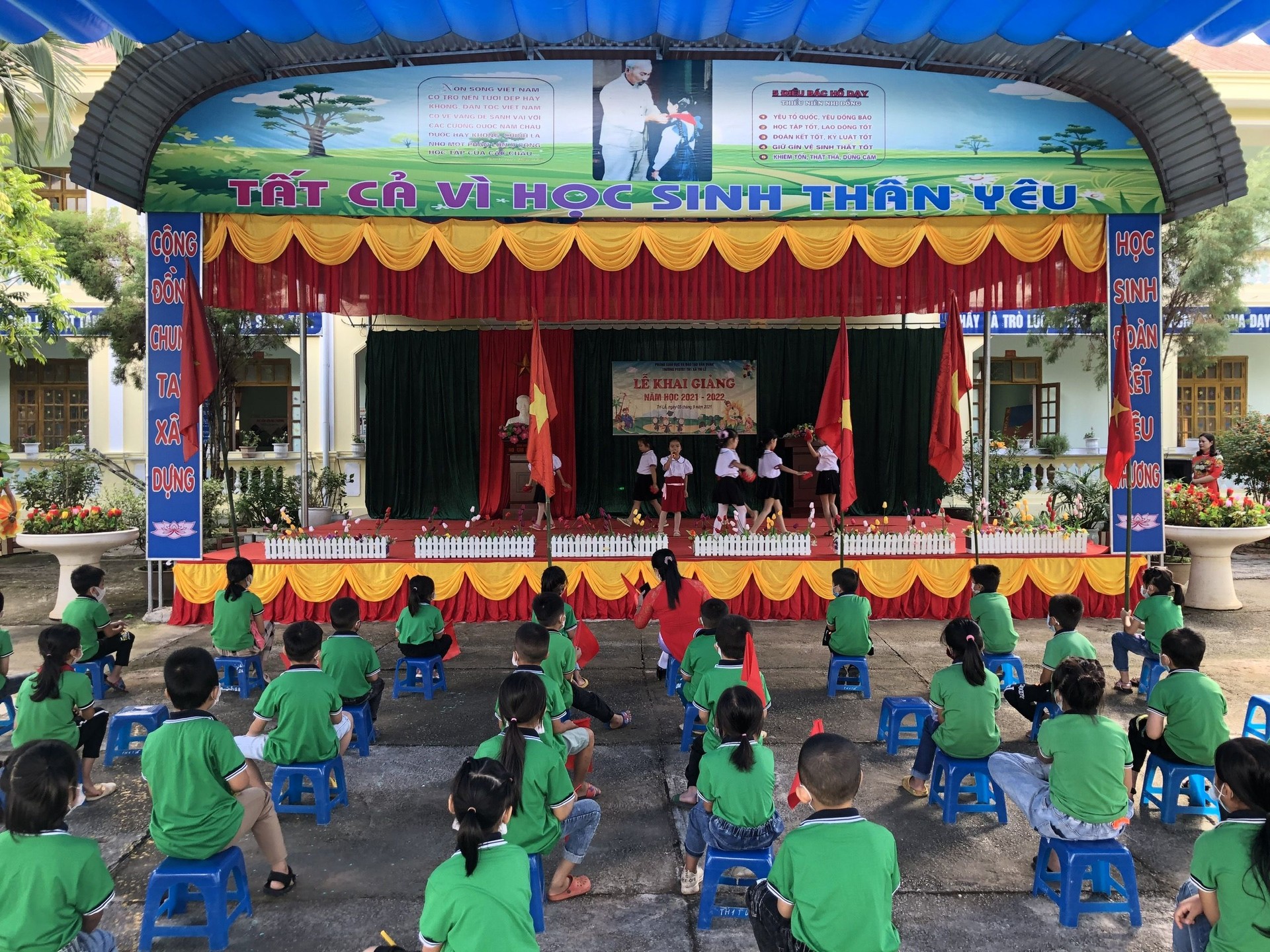LỄ KHAI GIẢNG NĂM HỌC 2021 - 2022